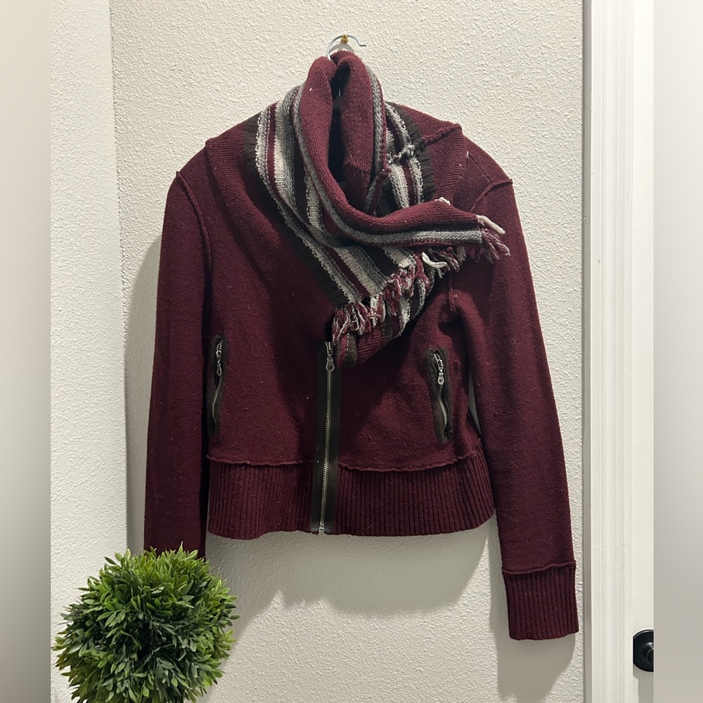 Freepeople sweater with scarf neck
